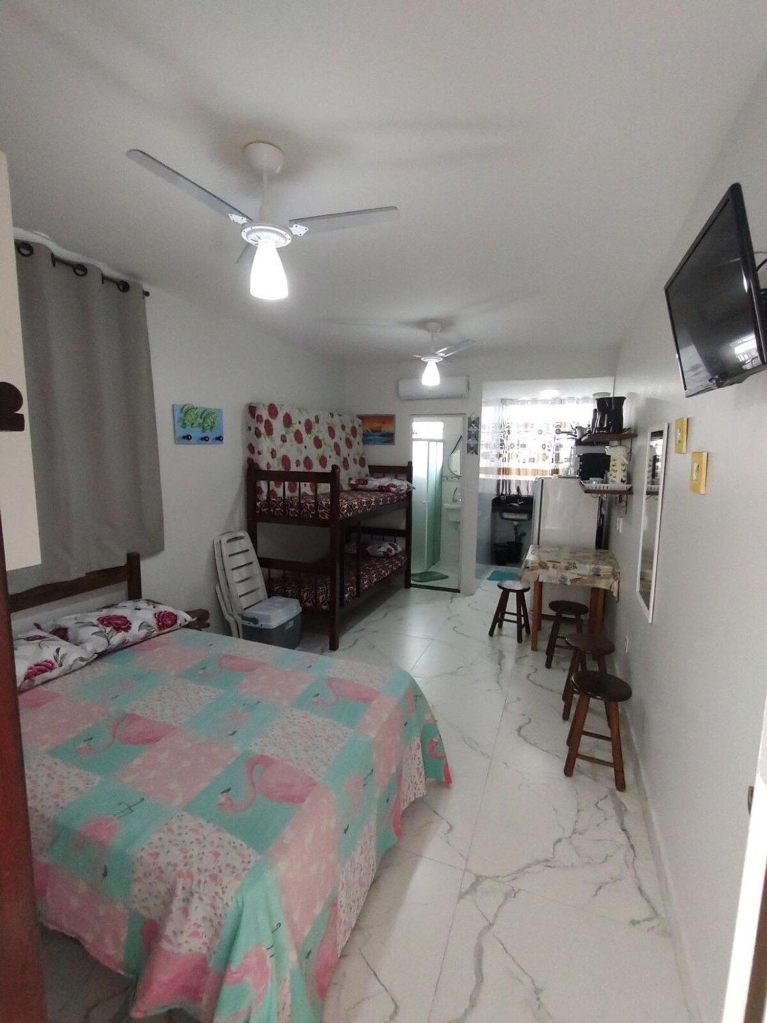 Kit Net Na Praia Grande Ubatuba 200 Metros Do Mar المظهر الخارجي الصورة