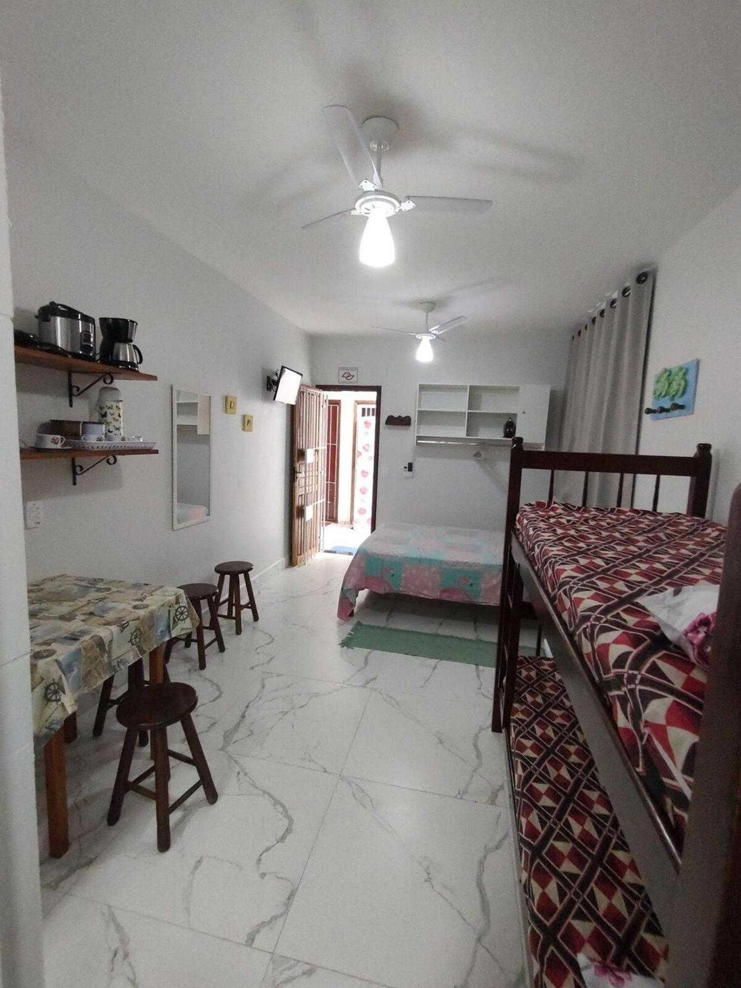 Kit Net Na Praia Grande Ubatuba 200 Metros Do Mar المظهر الخارجي الصورة